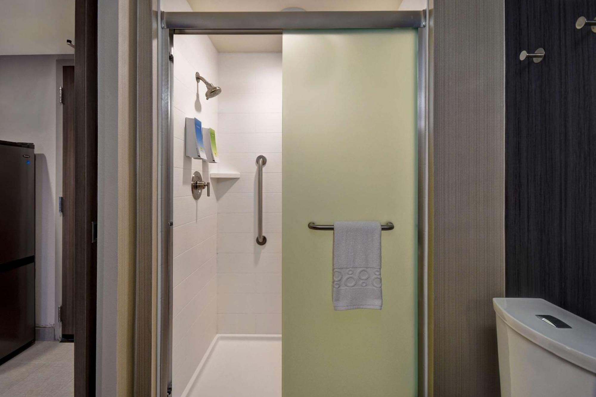 Home2 Suites By Hilton Bowling Green, Oh Екстер'єр фото